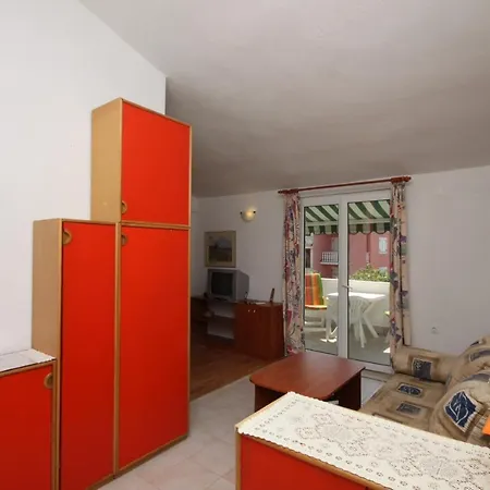 With A Parking Space Povljana, Pag - 6501 * 波弗加纳